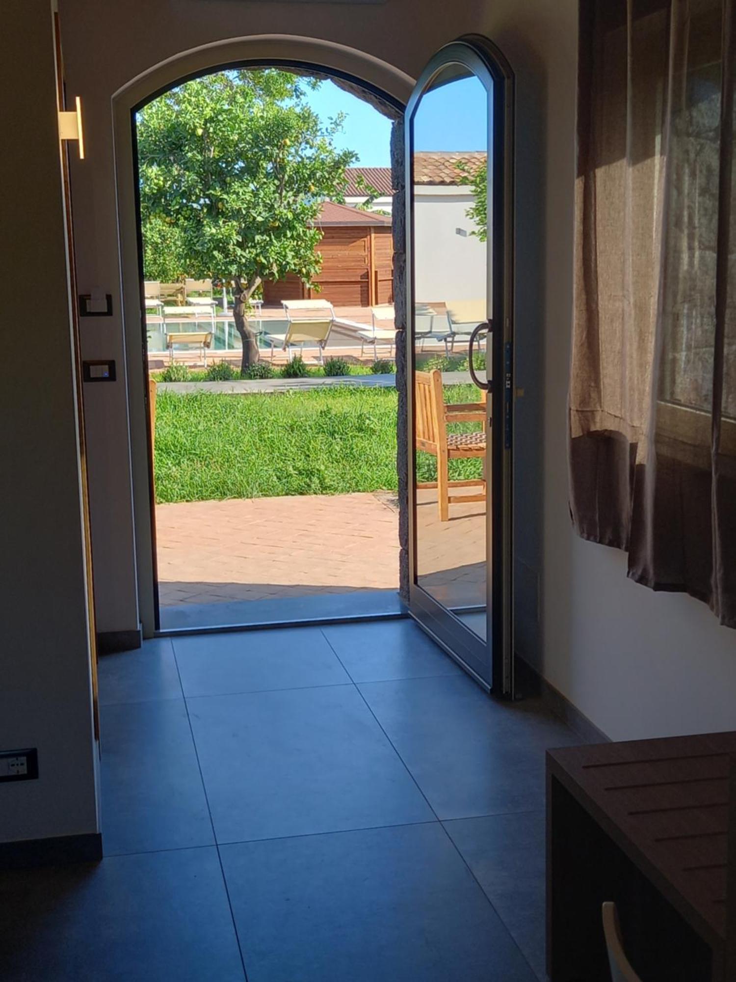 Agriturismo Lumia Resort 里波斯托 外观 照片