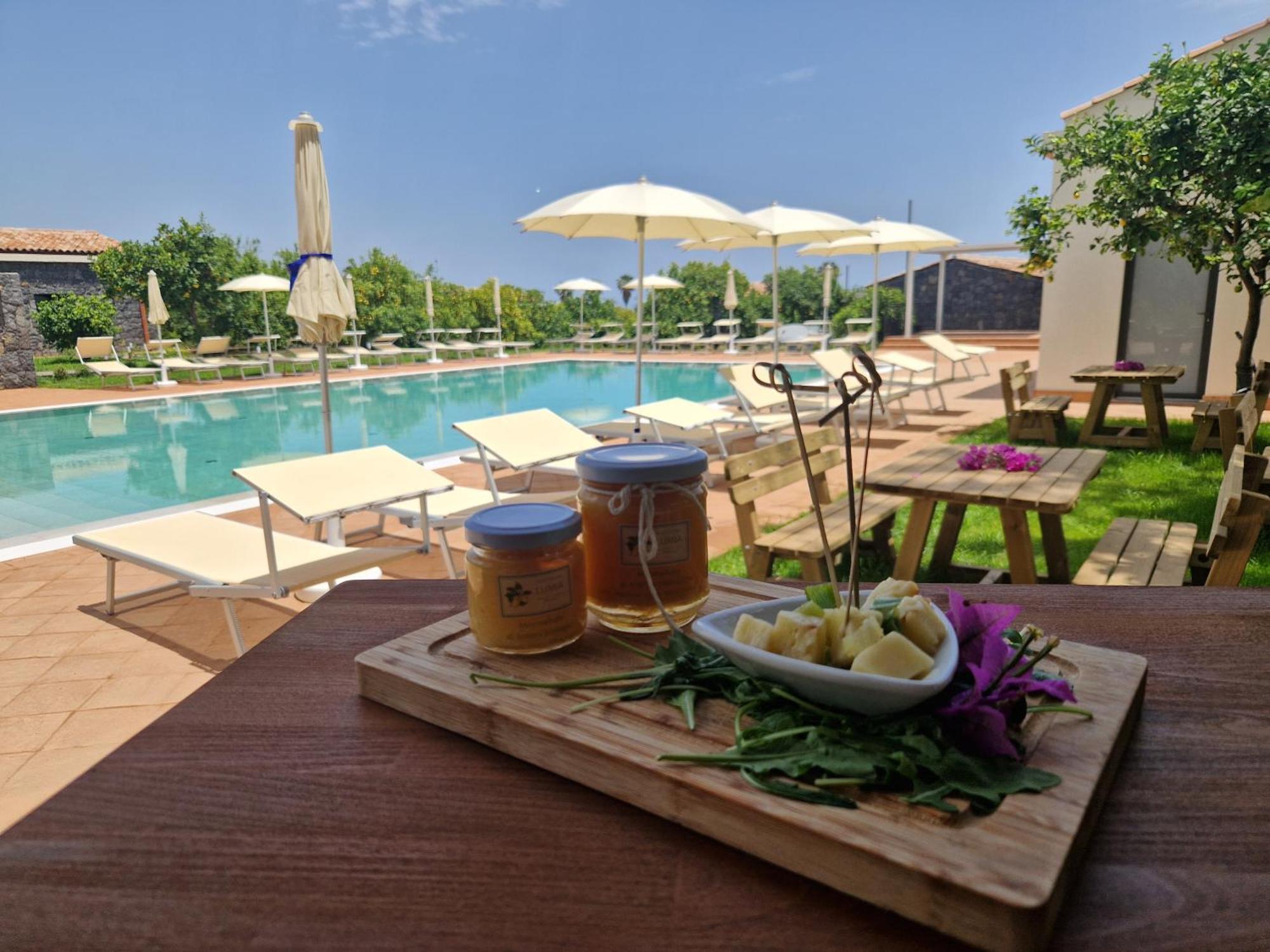 Agriturismo Lumia Resort 里波斯托 外观 照片