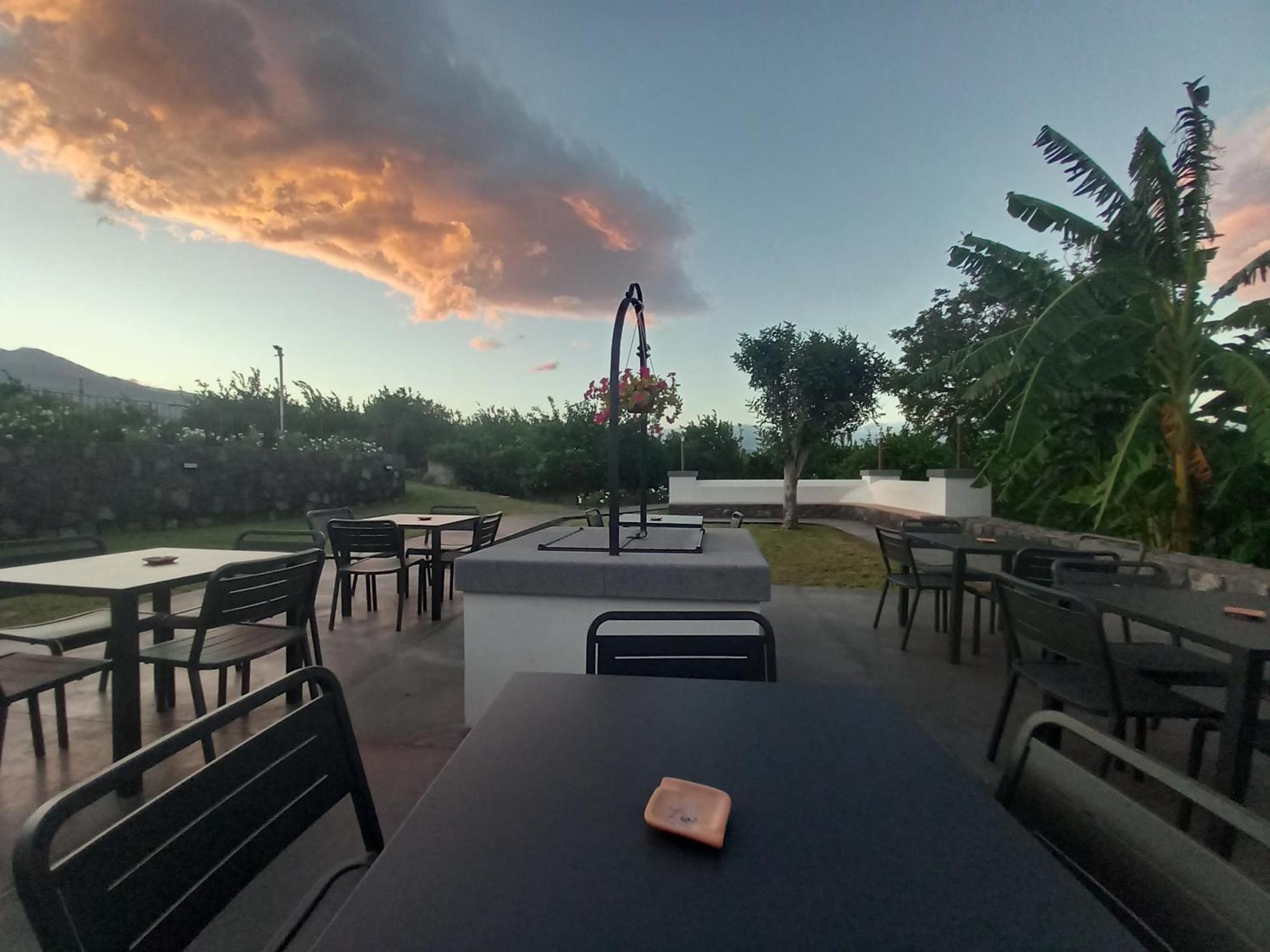 Agriturismo Lumia Resort 里波斯托 外观 照片